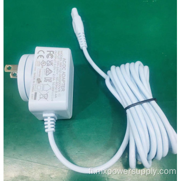 OEM Universal Travel Charger 5V2A vaihdettavissa olevalla nastalla